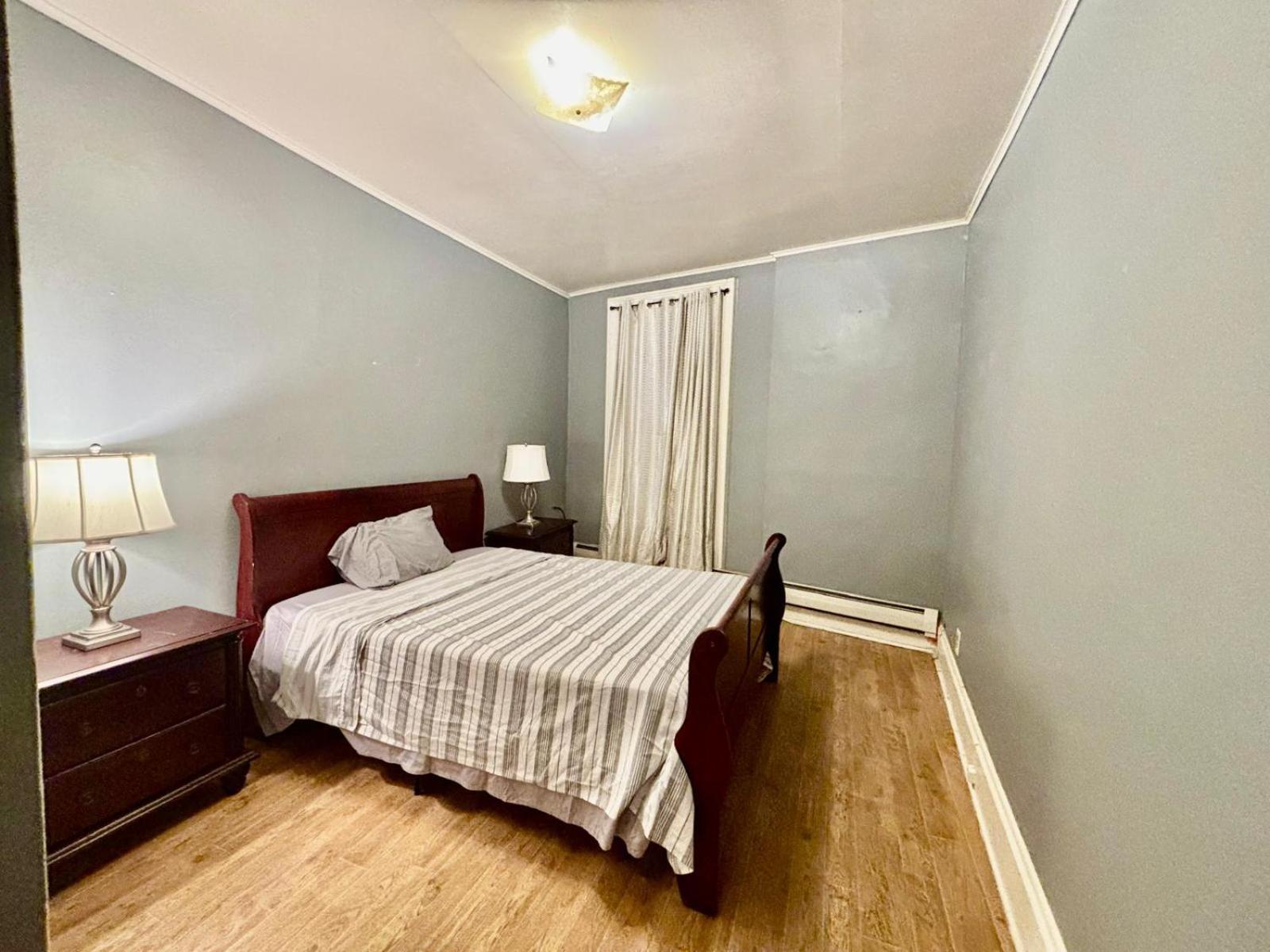 Penn Station Room Motel Casa Newark Ngoại thất bức ảnh